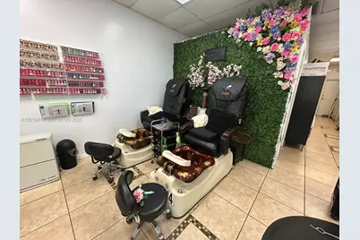 6630 Stirling Rd, Davie, FL 33024 - Photo 5
