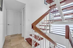 209 E Enid Dr, Key Biscayne, FL 33149 - Photo 27