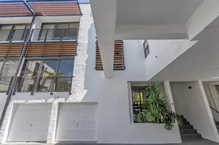209 E Enid Dr, Key Biscayne, FL 33149 - Photo 61