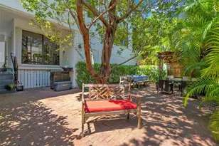 209 E Enid Dr, Key Biscayne, FL 33149 - Photo 33
