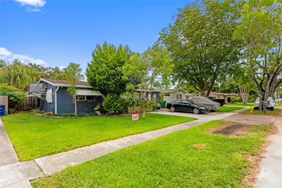 9452 SW 52nd Ct, Cooper City, FL 33328 - Photo 3