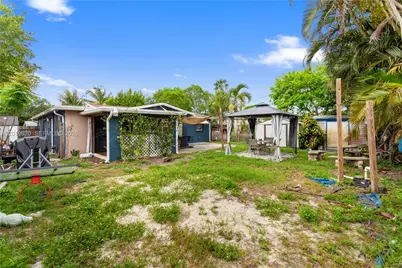 9452 SW 52nd Ct, Cooper City, FL 33328 - Photo 17