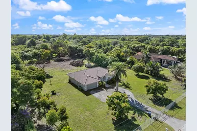 16035 SW 173rd Ave, Miami, FL 33187 - Photo 3