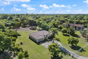 16035 SW 173rd Ave, Miami, FL 33187 - Photo 3