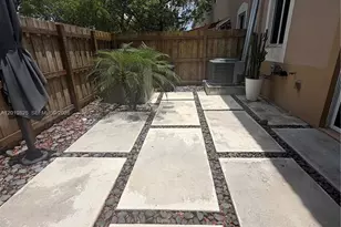 2355 SE 10th St, Homestead, FL 33035 - Photo 23