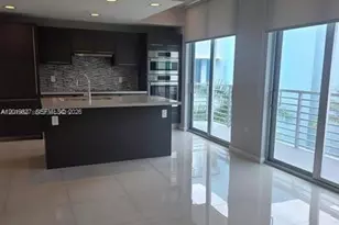 7875 NW 107th Ave, Doral, FL 33178 - Photo 3
