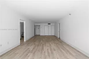 20505 E Country Club Dr, Aventura, FL 33180 - Photo 5