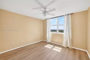 347 N New River Dr E, Fort Lauderdale, FL 33301 - Photo 31
