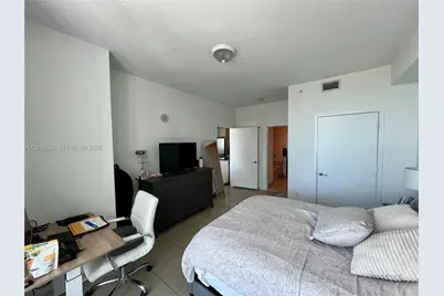 79 SW 12th St #2903-S, Miami, FL 33130 - Photo 7