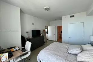 79 SW 12th St, Miami, FL 33130 - Photo 7