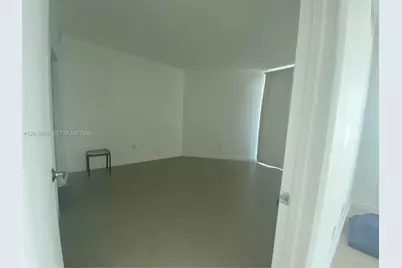 1900 N Bayshore Dr #3216, Miami, FL 33132 - Photo 9
