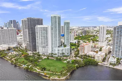 1900 N Bayshore Dr #3216, Miami, FL 33132 - Photo 29