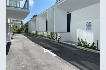 10250 Collins Avenue #407, Bal Harbour, FL 33154 - Photo 23