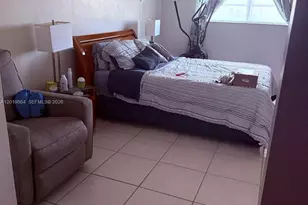 1250 NE 125th St, North Miami, FL 33161 - Photo 9