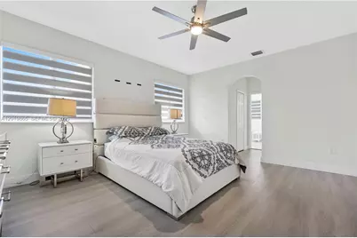15632 NW 79th Ct, Miami Lakes, FL 33016 - Photo 25