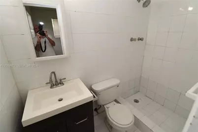 809 85th St #2, Miami Beach, FL 33141 - Photo 9