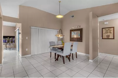 13520 SW 180th Ter, Miami, FL 33177 - Photo 9