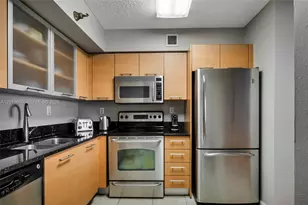 3300 NE 191st St, Aventura, FL 33180 - Photo 13
