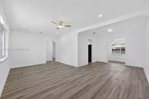 280 NW 101st St, Miami, FL 33150 - Photo 11