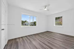 280 NW 101st St, Miami, FL 33150 - Photo 21