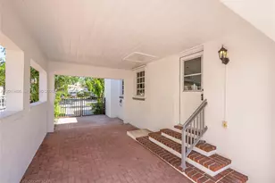 228 SW 23rd Rd, Miami, FL 33129 - Photo 7