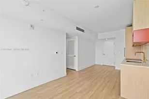 90 NE 32nd St, Miami, FL 33137 - Photo 17