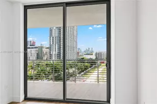 90 NE 32nd St, Miami, FL 33137 - Photo 27