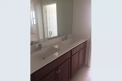 9333 W 34th Ct #9333, Hialeah, FL 33018 - Photo 17
