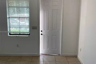 9333 W 34th Ct, Hialeah, FL 33018 - Photo 5