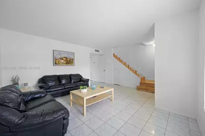 [Address not provided], Hallandale Beach, FL 33009 - Photo 3
