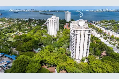 2000 Towerside Ter #311, Miami, FL 33138 - Photo 3