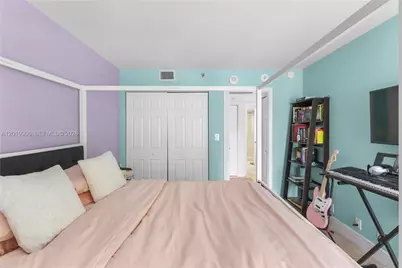 2000 Towerside Ter #311, Miami, FL 33138 - Photo 17