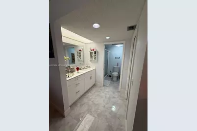 12850 SW 4th Ct #201I, Pembroke Pines, FL 33027 - Photo 15