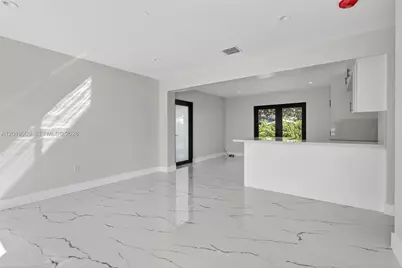 53 NW 68th St, Miami, FL 33150 - Photo 5