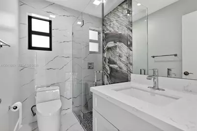 53 NW 68th St, Miami, FL 33150 - Photo 19