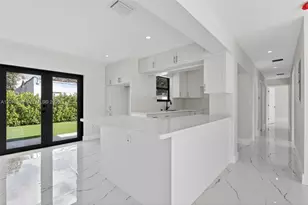 53 NW 68th St, Miami, FL 33150 - Photo 15
