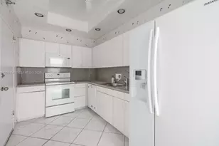 10185 Collins Ave, Bal Harbour, FL 33154 - Photo 9