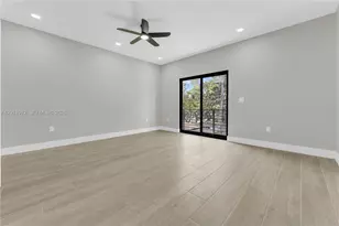 1818 NW 49th St, Miami, FL 33142 - Photo 13