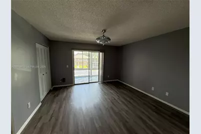 18 Lake Vista Trl #204, Port Saint Lucie, FL 34952 - Photo 13