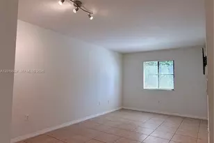 22731 SW 88th Pl, Cutler Bay, FL 33190 - Photo 9