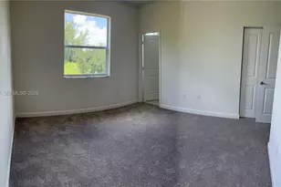2628 SE 19th St, Homestead, FL 33035 - Photo 11