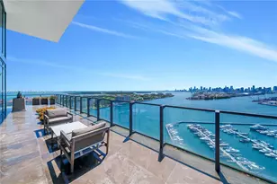 800 South Pointe Dr, Miami Beach, FL 33139 - Photo 23