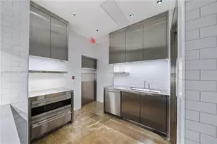 800 South Pointe Dr, Miami Beach, FL 33139 - Photo 69