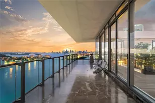 800 South Pointe Dr, Miami Beach, FL 33139 - Photo 43