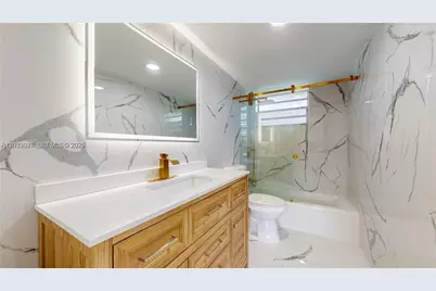 1333 E Hallandale Beach Blvd #326, Hallandale Beach, FL 33009 - Photo 19
