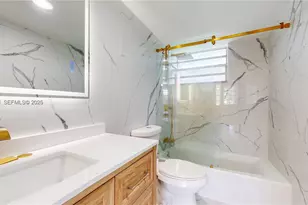 1333 E Hallandale Beach Blvd, Hallandale Beach, FL 33009 - Photo 21