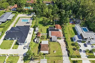 55-57 NE 156th St, Miami, FL 33162 - Photo 15