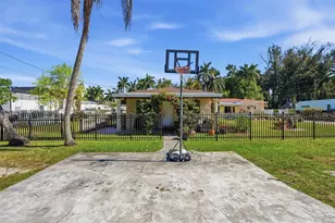 55-57 NE 156th St, Miami, FL 33162 - Photo 57
