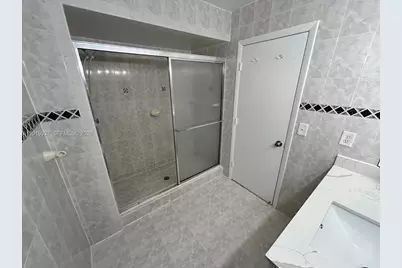 1325 NW 124th Ave #1325, Pembroke Pines, FL 33026 - Photo 17