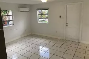 141 W 26th St, Hialeah, FL 33010 - Photo 3
